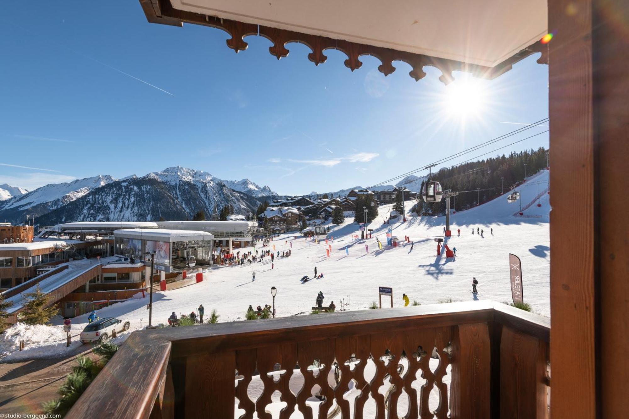 Hotel De La Loze Courchevel Exterior photo